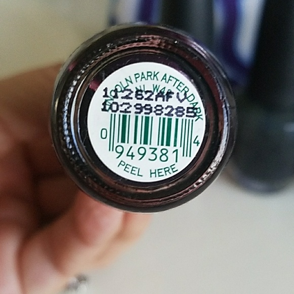 Set of 4 OPI nailpolish - Picture 2 of 5